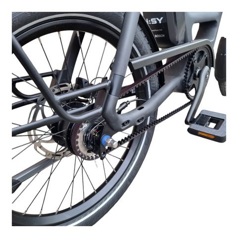 Leicht wie eine Feder: Das I:SY Skyfly E5 ZR F ist dein neuer Traum-E-Bike!