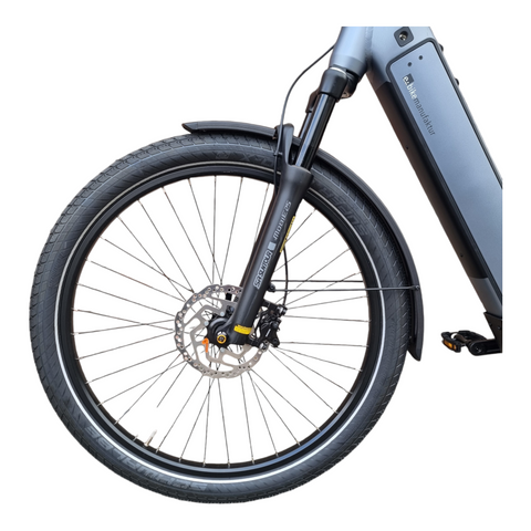 E-Bikes für Abenteurer: Entdecke die robuste Schaltperformance der 5NF – Dein Ticket zur entspannten Stadttour!