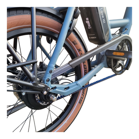 Urban Blue und braune Komponenten – So stylisch kann ein E-Bike sein! Entdecke das I:SY XXL N3.8 ZR B!