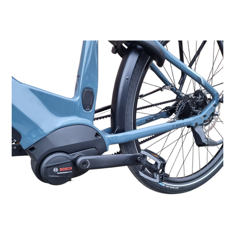 Die perfekte Mischung aus Stil und Leistung: So rockt das Green's Carlton R750 deine täglichen Fahrten!